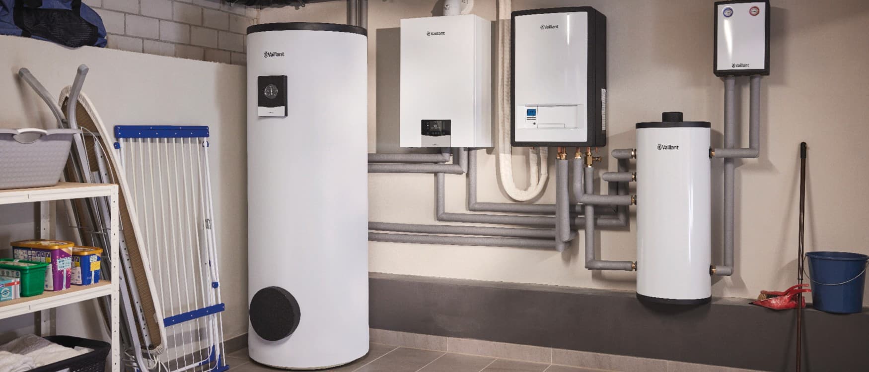 Vaillant hibridni sistem sa gasnim grejanjem i rezervoarom za toplotu.